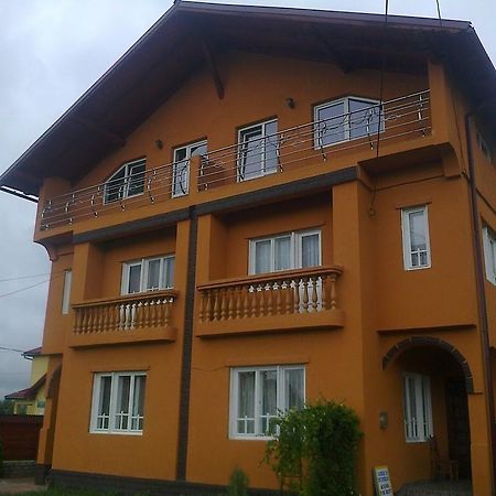 Pensiunea Montana Săpânța Exterior photo